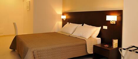In-room safe, desk, free cots/infant beds, free WiFi