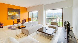 Appartement Confort, 2 chambres, non-fumeur | Aire de séjour | Téléviseur à écran plat