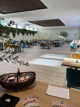 Restaurante. Erbenholz Hotel