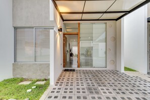 Entrada de la propiedad