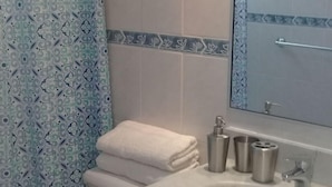 Bathroom - Depto Agua Iquique frente al mar 1094 (Iquique)