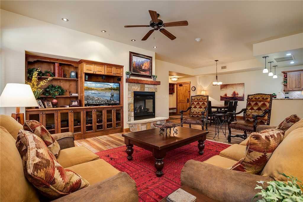5208 Emerald Lodge, Trappeur's Crossing Apartment 4 Reviews, Deals