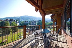 Lägenhet - flera sängar (5305 Emerald Lodge, Trappeur's Crossi) | Balkong