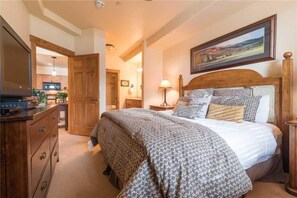 Condo, Multiple Beds (2101 Timberline Lodge, Trappeur's Cro) | 2 bedrooms, iron/ironing board, free WiFi, bed sheets - 2101 Timberline Lodge, Trappeur's Crossing Apartment 2 (Steamboat Springs)