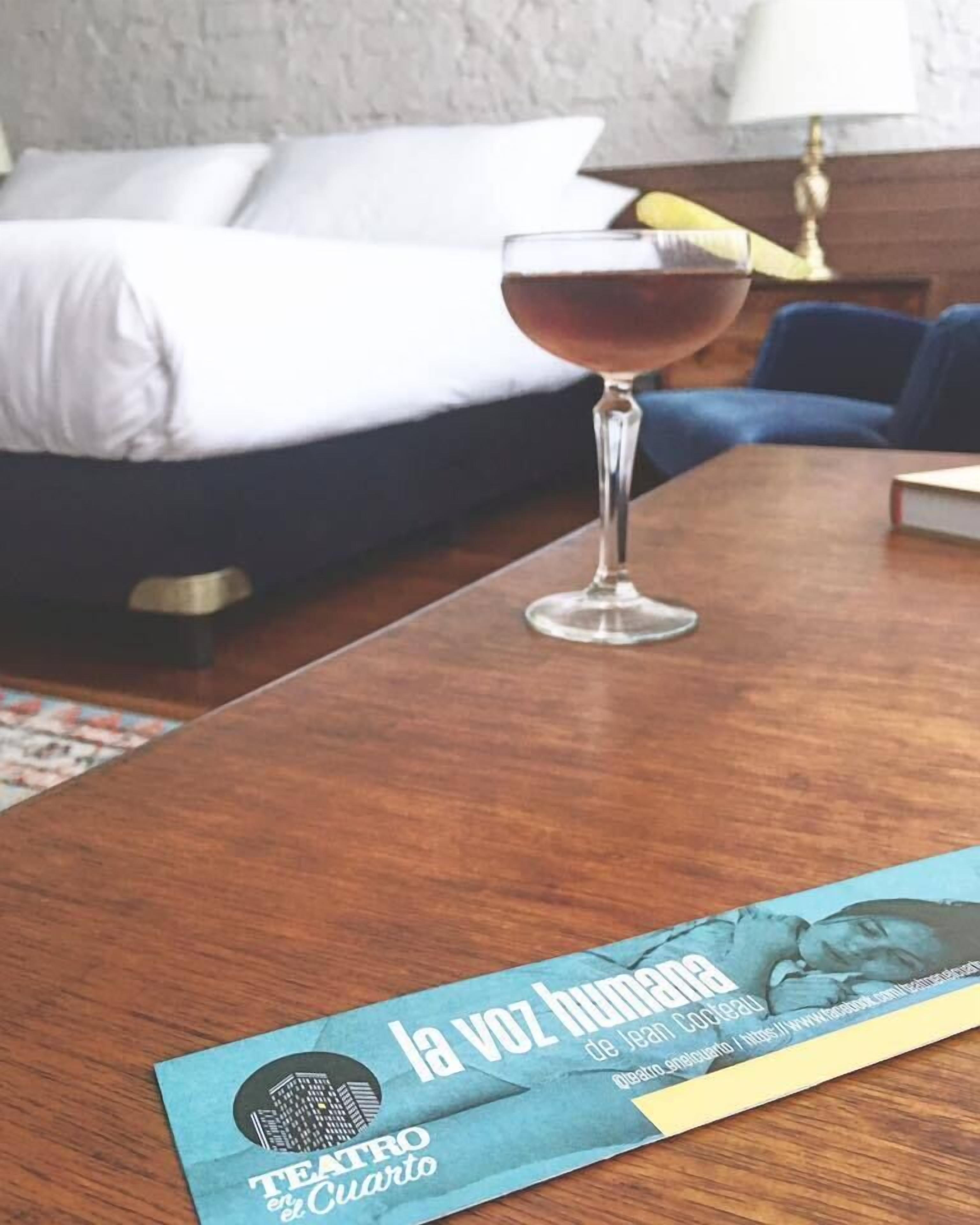 soundproofing, free wifi