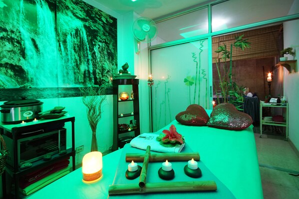 Tratamientos corporales, hidroterapia, masajes con piedras calientes