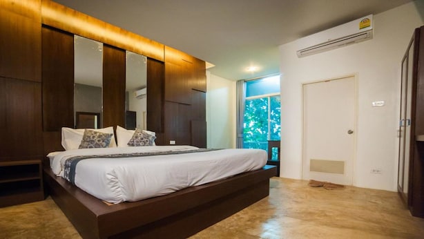 Deluxe Room  | Escrivaninha, camas extras/dobráveis (sobretaxa), Wi-Fi de cortesia