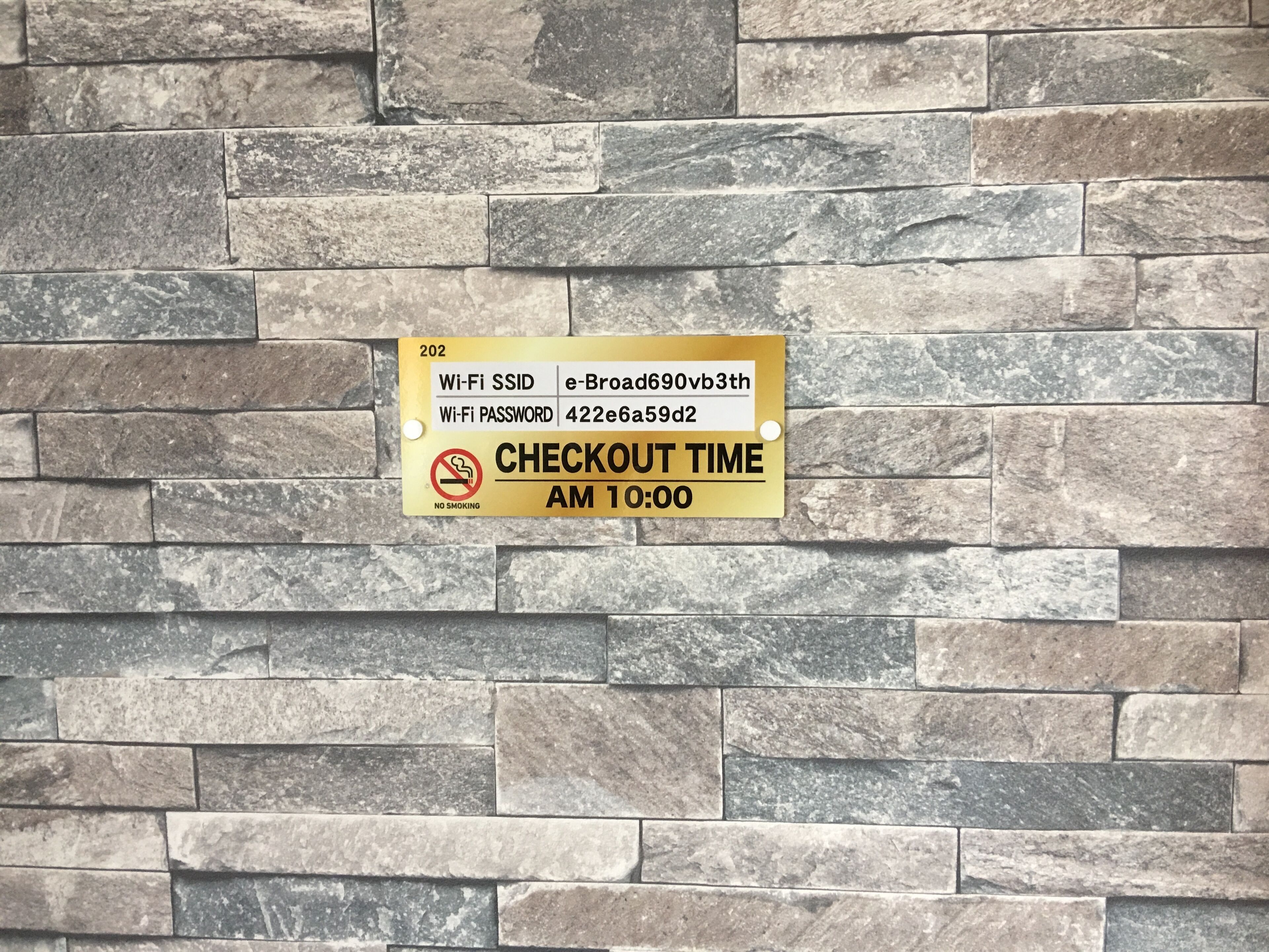 grand room, non smoking | 1 bedroom, premium bedding, individually decorated, desk