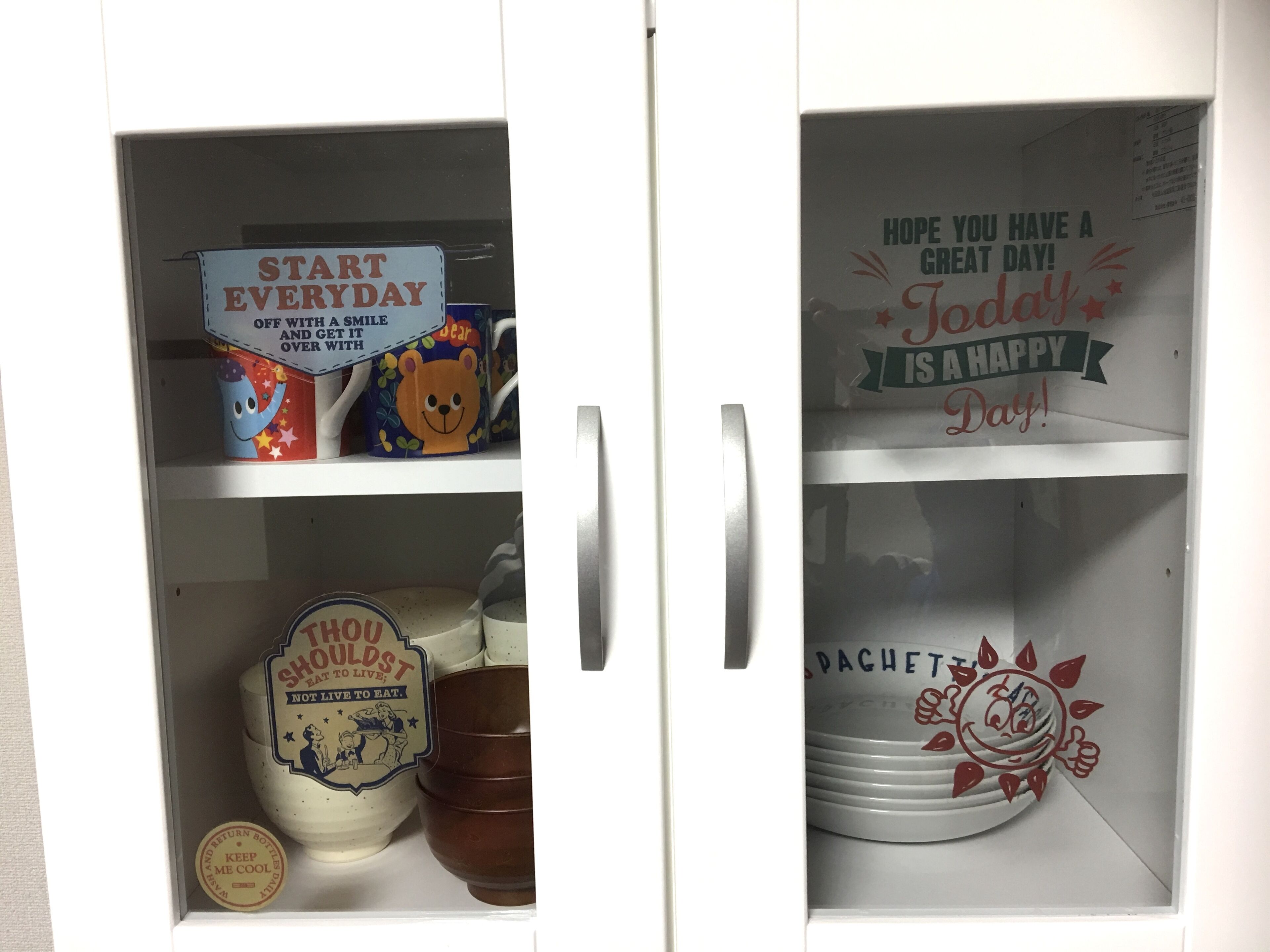 grand room, non smoking | 1 bedroom, premium bedding, individually decorated, desk