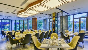 Tägliches inbegriffenes einheimisches Frühstück