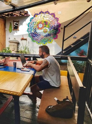 Restaurant - Hostal Bambu - Hostel (San Agustin)