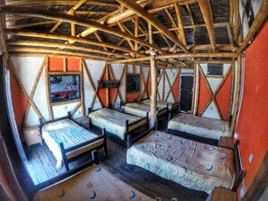 Shared Dormitory (Room 5) | Desk, free WiFi, bed sheets - Hostal Bambu - Hostel (San Agustin)