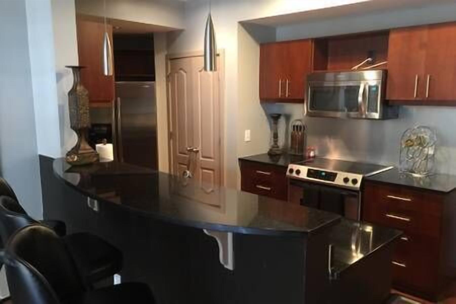 Condo Executive, 2 phòng ngủ, bếp | Bếp riêng | Tủ lạnh, lò vi sóng, dụng cụ pha cà phê/trà 