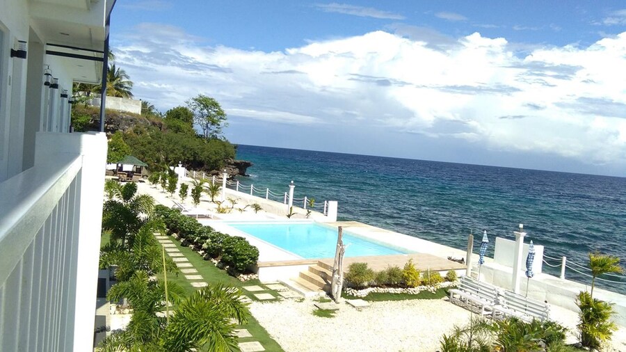 Seascape Resort Oslob