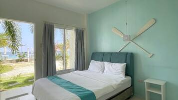 Standard Room | Iron/ironing board