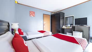 Standard Twin Room | Desk, free WiFi, bed sheets