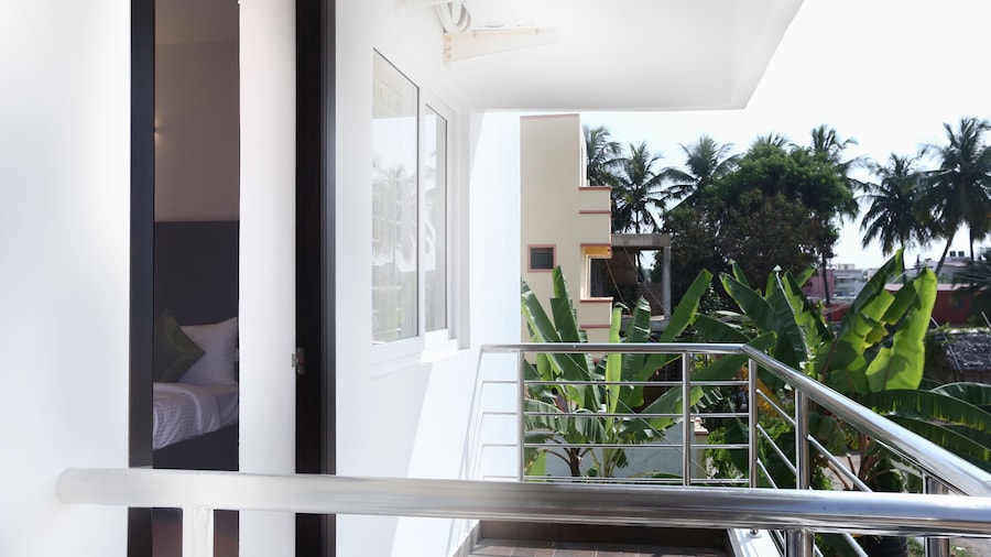 Treebo Hi Line Apartments Kalapatti