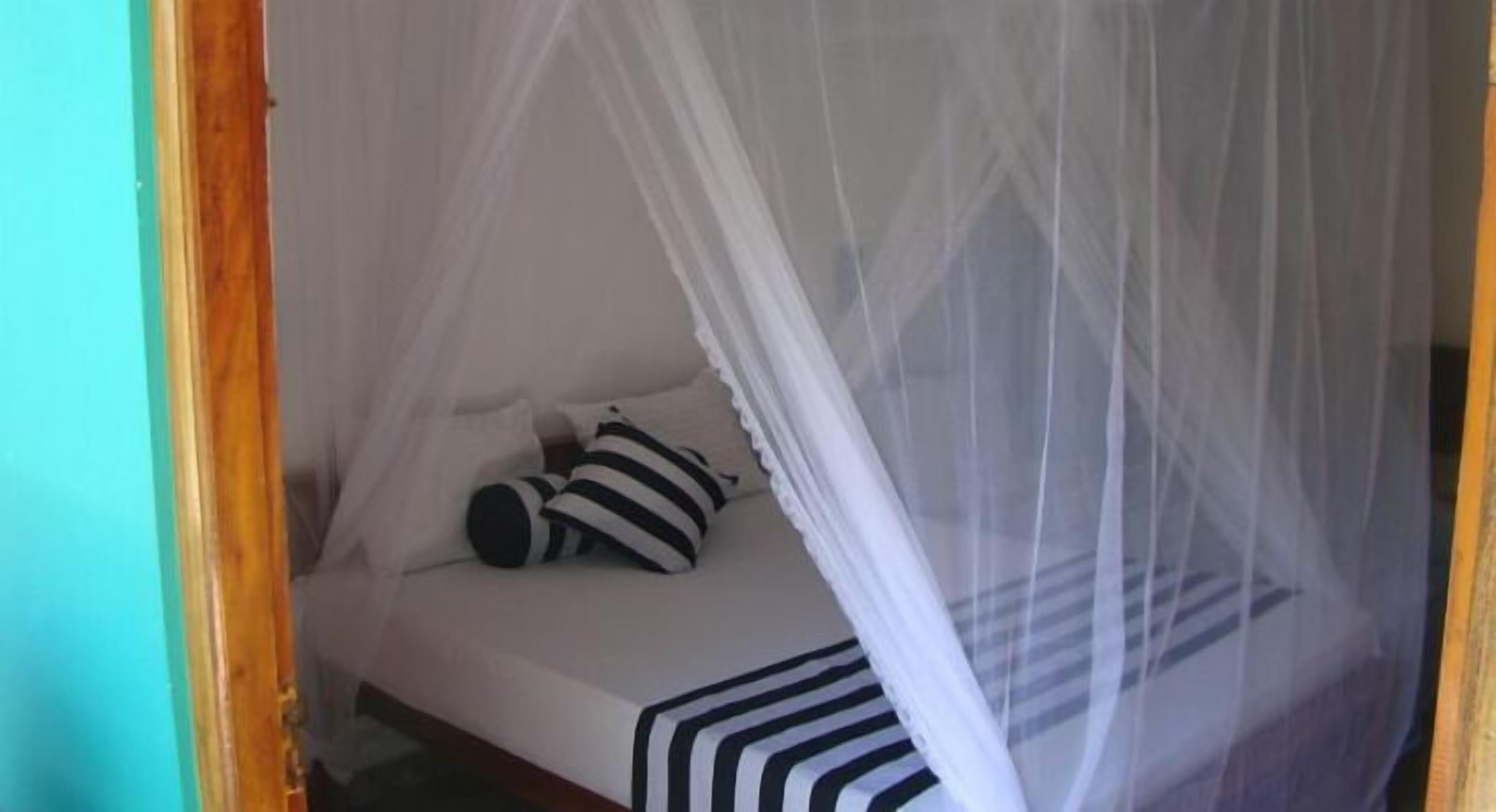 Family Room | 2 bedrooms, desk, blackout drapes, free WiFi