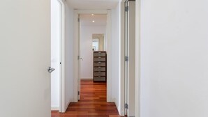 Interior - Seafront suite with terrace (Barcelona)