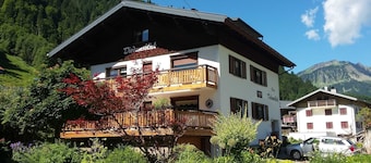 Double Room with Balcony - Haus Diedamsblick