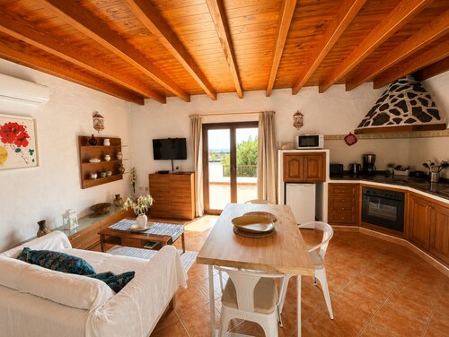 Une vue magnifique sur la mer et les volcans. Casa Isabel 