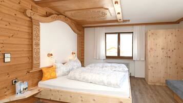 1 habitación, escritorio, wifi y ropa de cama