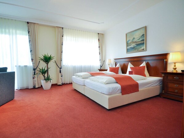 Unclassified image, 1 of 12, button