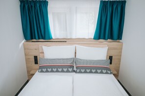 1 chambre, coffres-forts dans les chambres, bureau, Wi-Fi