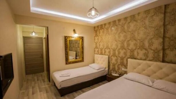 In-room safe, desk, WiFi (free) - Seven Park Otel (Nevsehir)