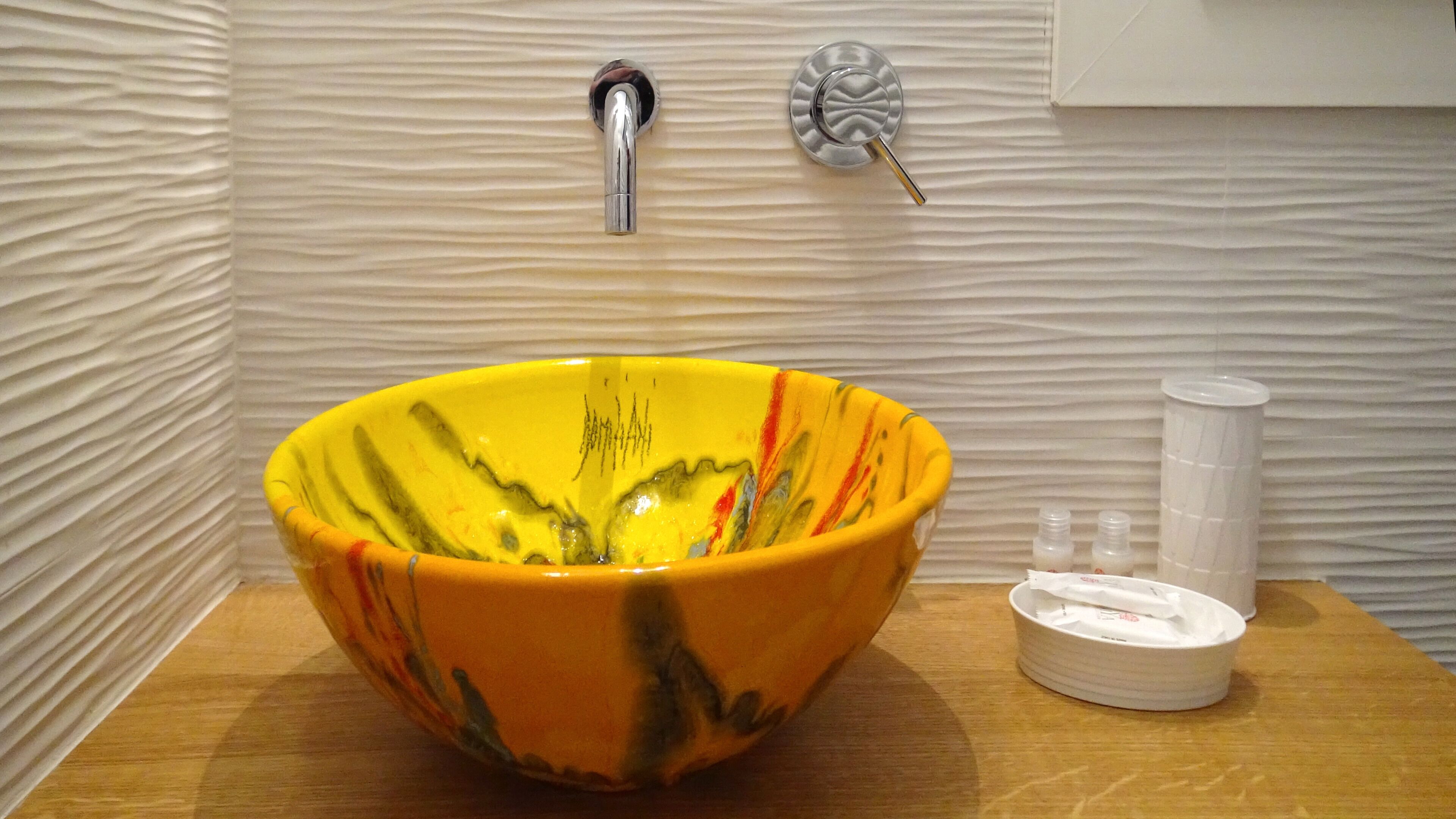 single room | 1 bedroom, premium bedding, minibar, in-room safe