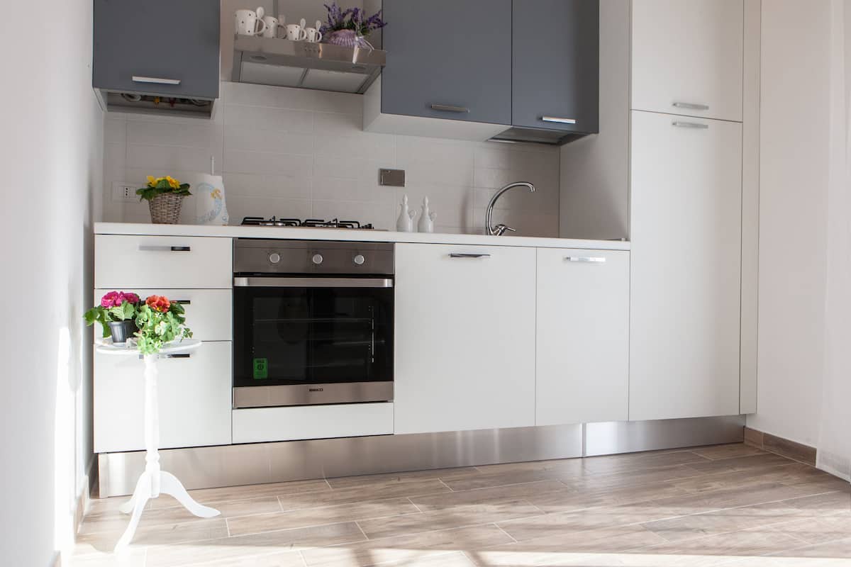 apartment, annex building | 1 bedroom, premium bedding, minibar, in-room safe