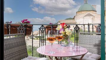 Superior Room, Balcony, City View | Balcony view