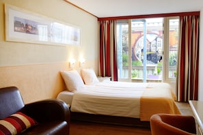 In-room safe, desk, free cots/infant beds, rollaway beds