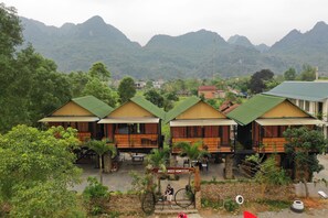 Deluxe Double or Twin Room, Mountain View | Minibar, desk, soundproofing, free WiFi - Jungle Boss Homestay (Bo Trach)