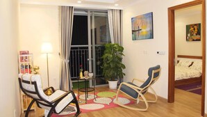 Unclassified image, 4 of 15, button - Jenny's Splendid Home (Hanoi)