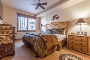 公寓客房, 多張床 (3109 Champagne Lodge, Trappeur's Cros) | 3 間臥室、熨斗/熨衣板、免費無線上網、床單