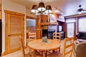 Condo, Multiple Beds (3205 Champagne Lodge, Trappeur's Cros) | In-room dining - 3205 Champagne Lodge, Trappeur's Crossing Apartment 2 (Steamboat Springs)
