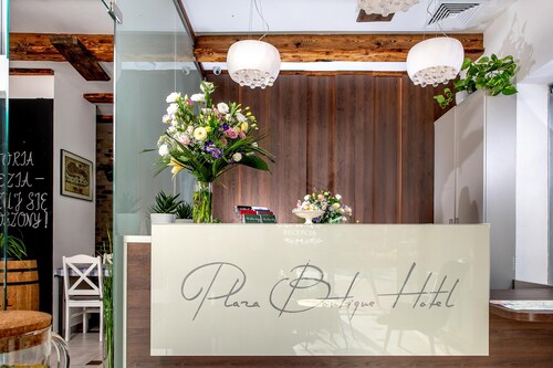 Plaza Boutique Hotel