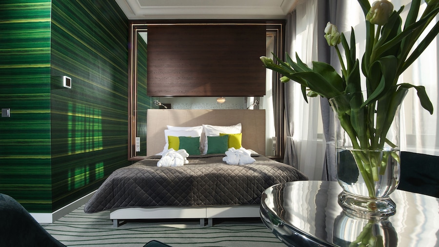 Plaza Boutique Hotel