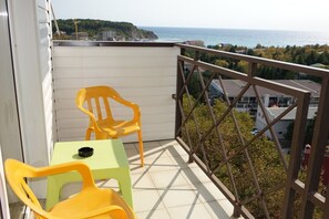 Balcony - Guest House Markiza (Novomikhaylovskiy)