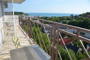 View from property - Guest House Markiza (Novomikhaylovskiy)