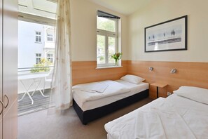 3 Schlafzimmer, Reisekinderbett, WLAN, Bettwäsche