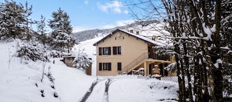 Homerez - Apartment in Fontrabiouse