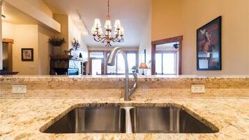 Apartment | Private kitchen | Fridge, microwave, oven, stovetop