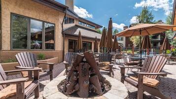 Condo, Multiple Beds (3306 Champagne Lodge, Trappeur's Cros) | Balcony