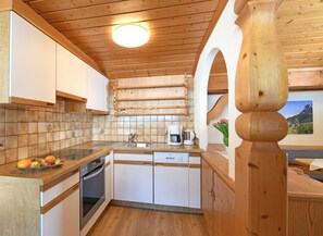 Uklassifisert bilde, 5 av 15, knapp