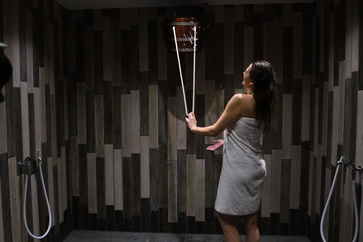 sauna, body treatments, body wraps, body scrubs, facials