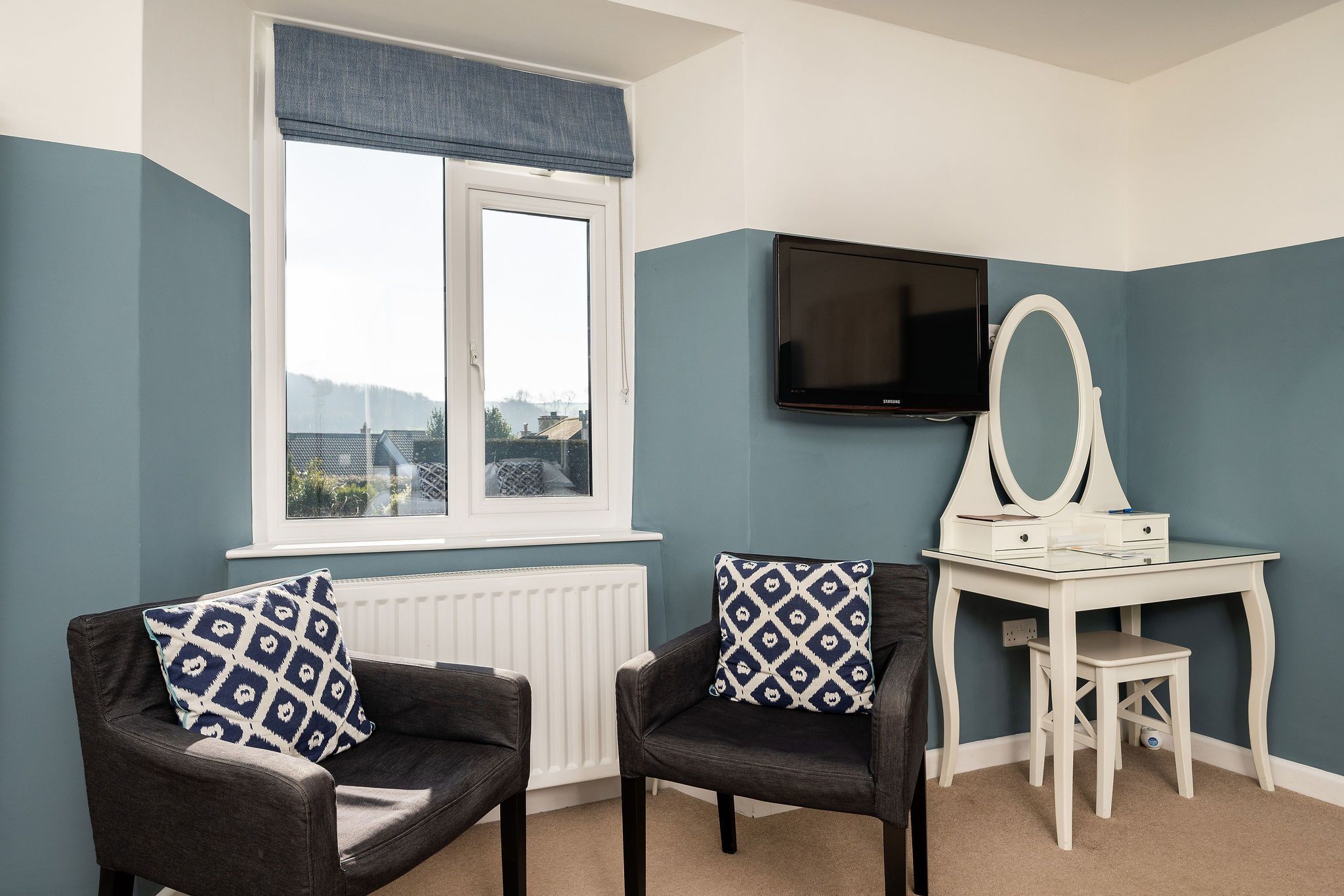 Premium bedding, individually decorated, individually furnished, desk