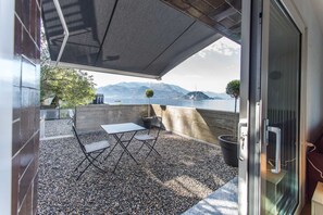 Villa, 1 Bedroom | Terrace/patio - Casa sull'acqua (Varenna)