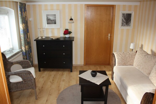 TV - Volker Callsen Ferienwohnungen - Holiday apartment Heimathafen (Gelting)